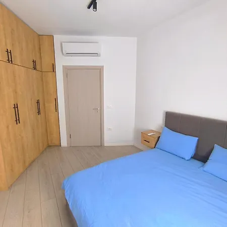 Deas 5 * Tirana